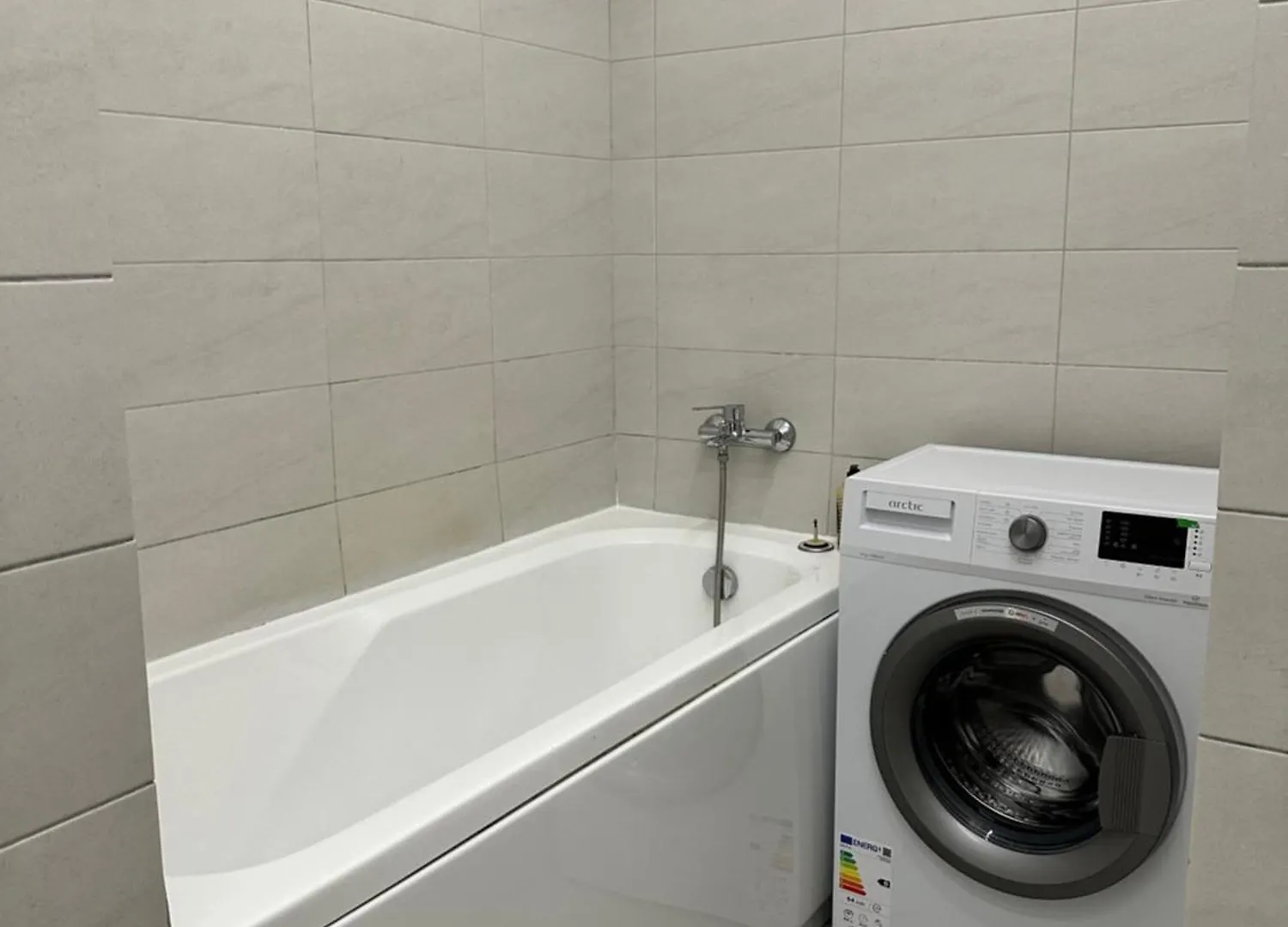 Apartament Lux - Mihai Bravu ブカレスト 0*,